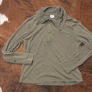 Buckle Olive Green Sweatshirt
